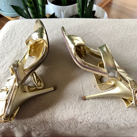 ✨2/$15✨ Shoes: Mariachi Mani 4” Heels, Size 6 🛍 Bundle Me! - Picture 8 of 14